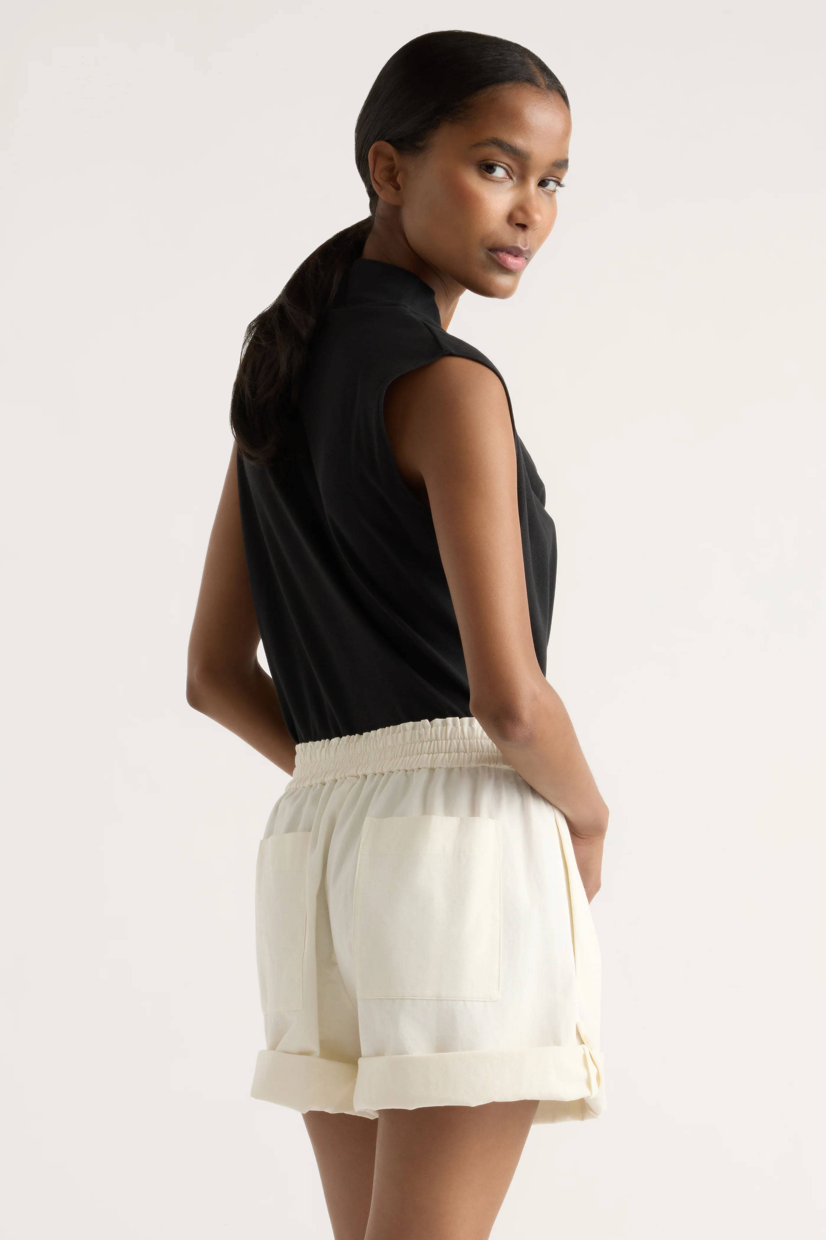 Celeste Tailored Chino Short - Image 7