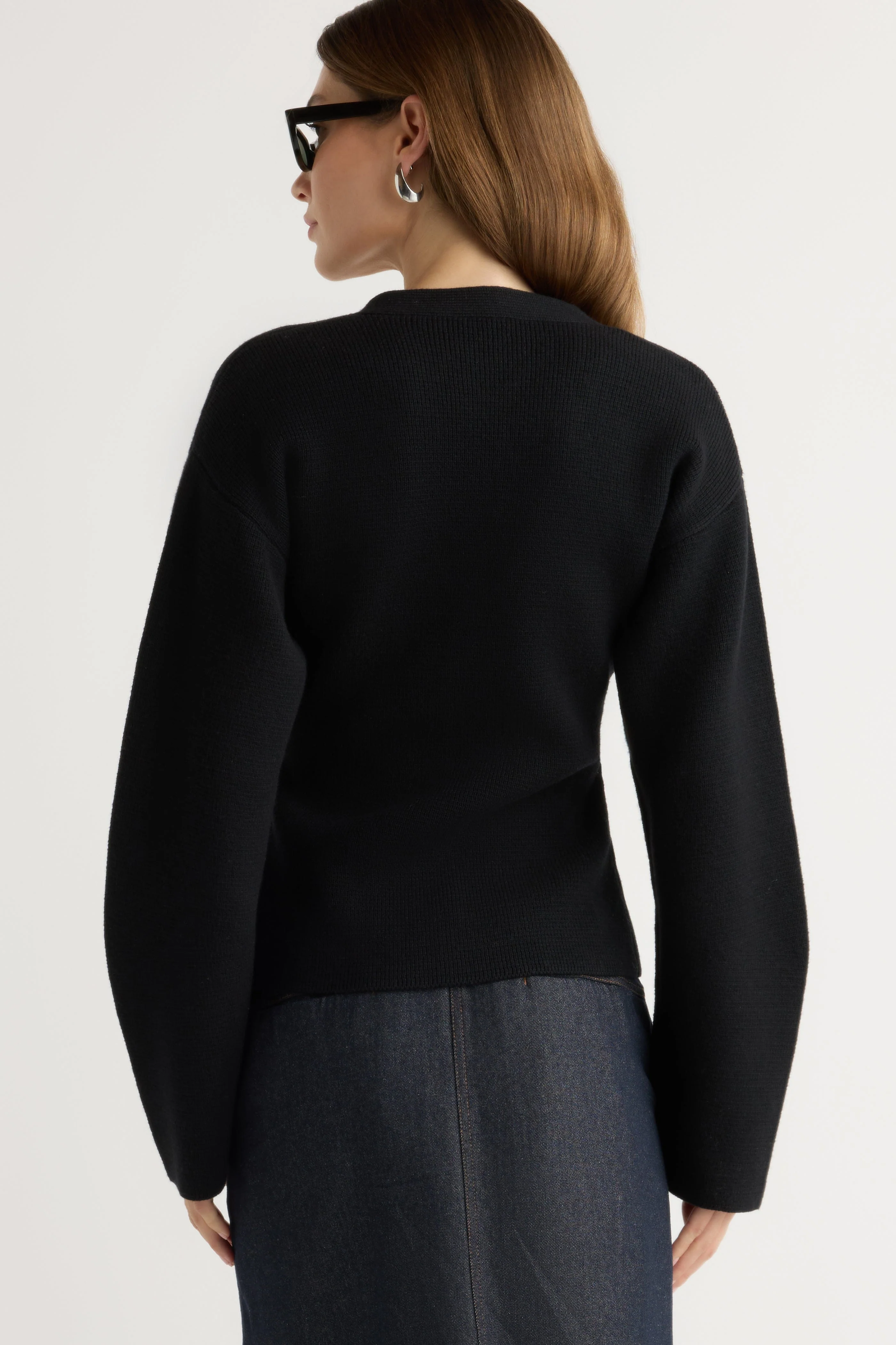 Elinor Organic Cotton-Wool V-Neck Cardigan - Image 7