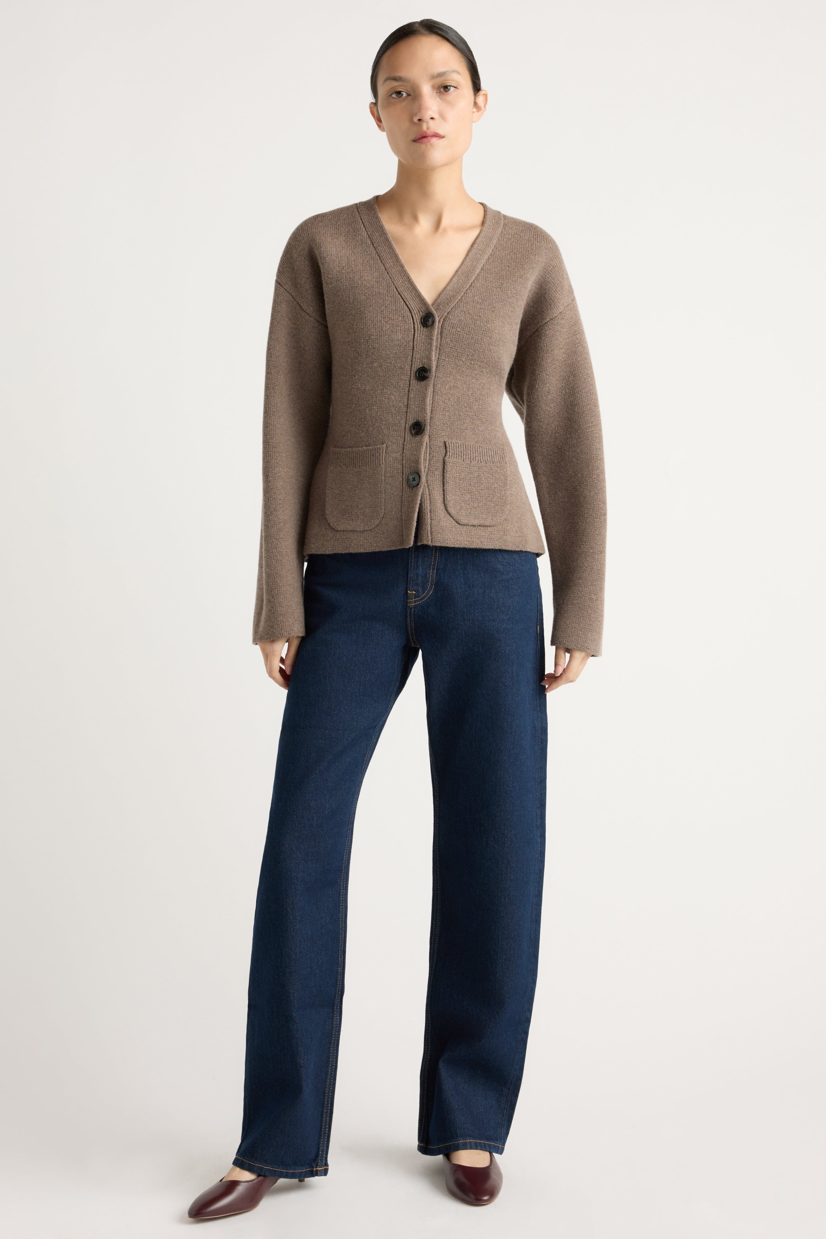 Elinor Organic Cotton-Wool V-Neck Cardigan - Image 5