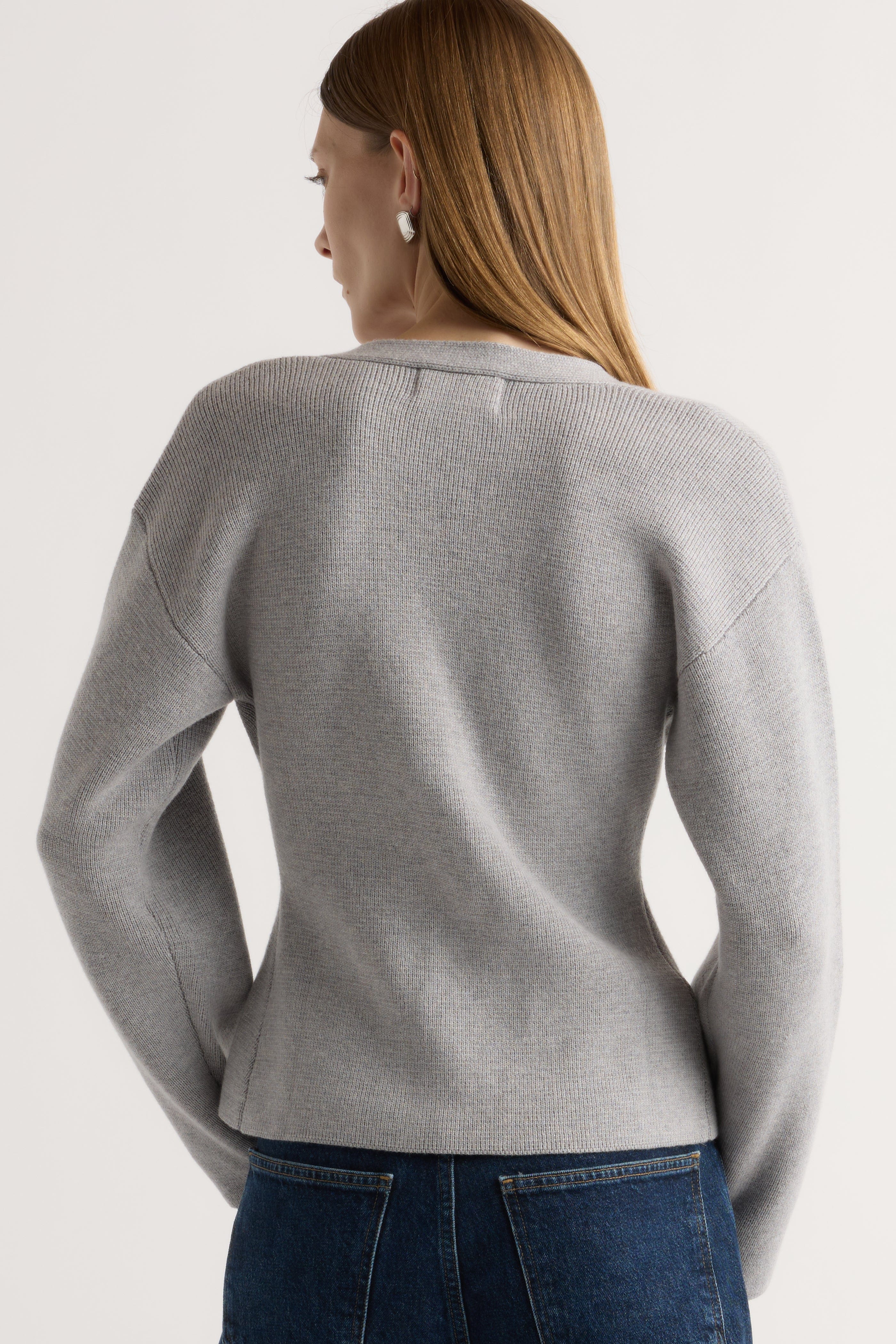 Elinor Organic Cotton-Wool V-Neck Cardigan - Image 10