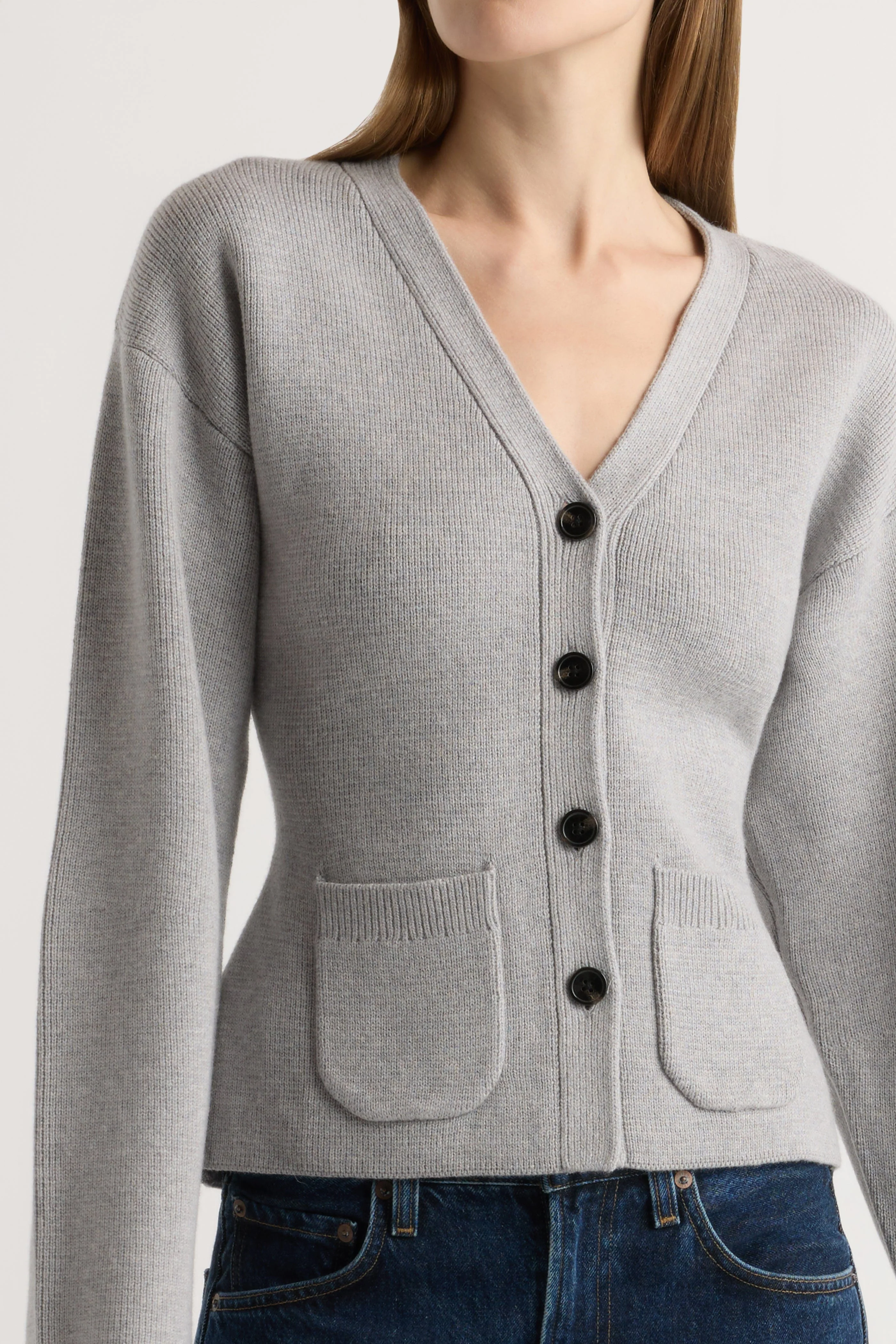 Elinor Organic Cotton-Wool V-Neck Cardigan - Image 8