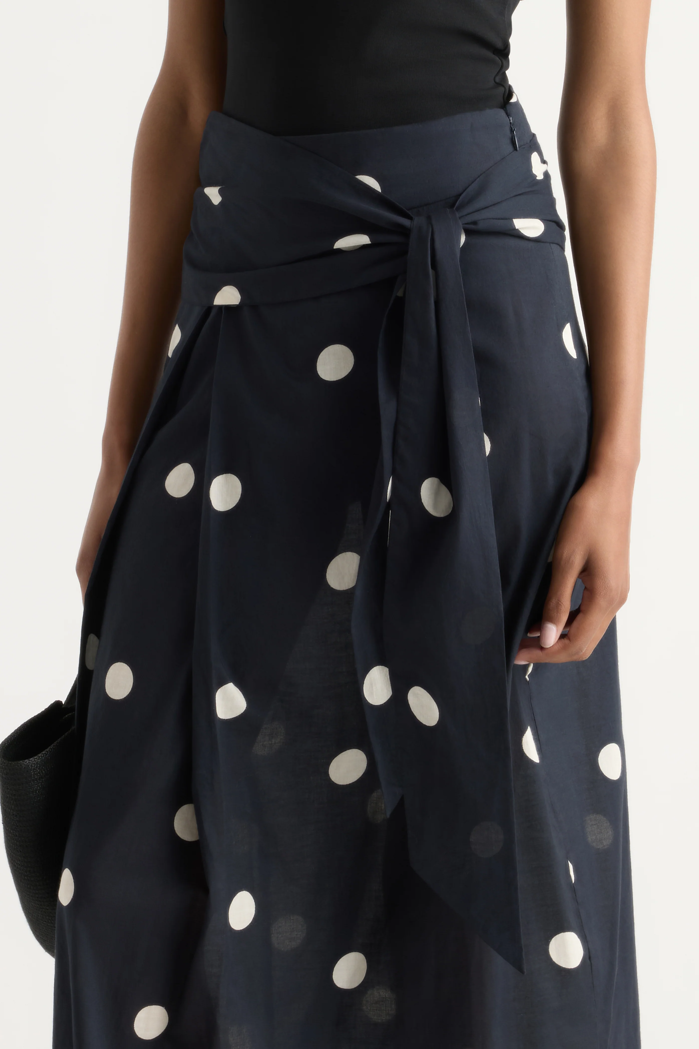 Elodia Lightweight Tie-Waist Polka Dot Skirt - Image 5