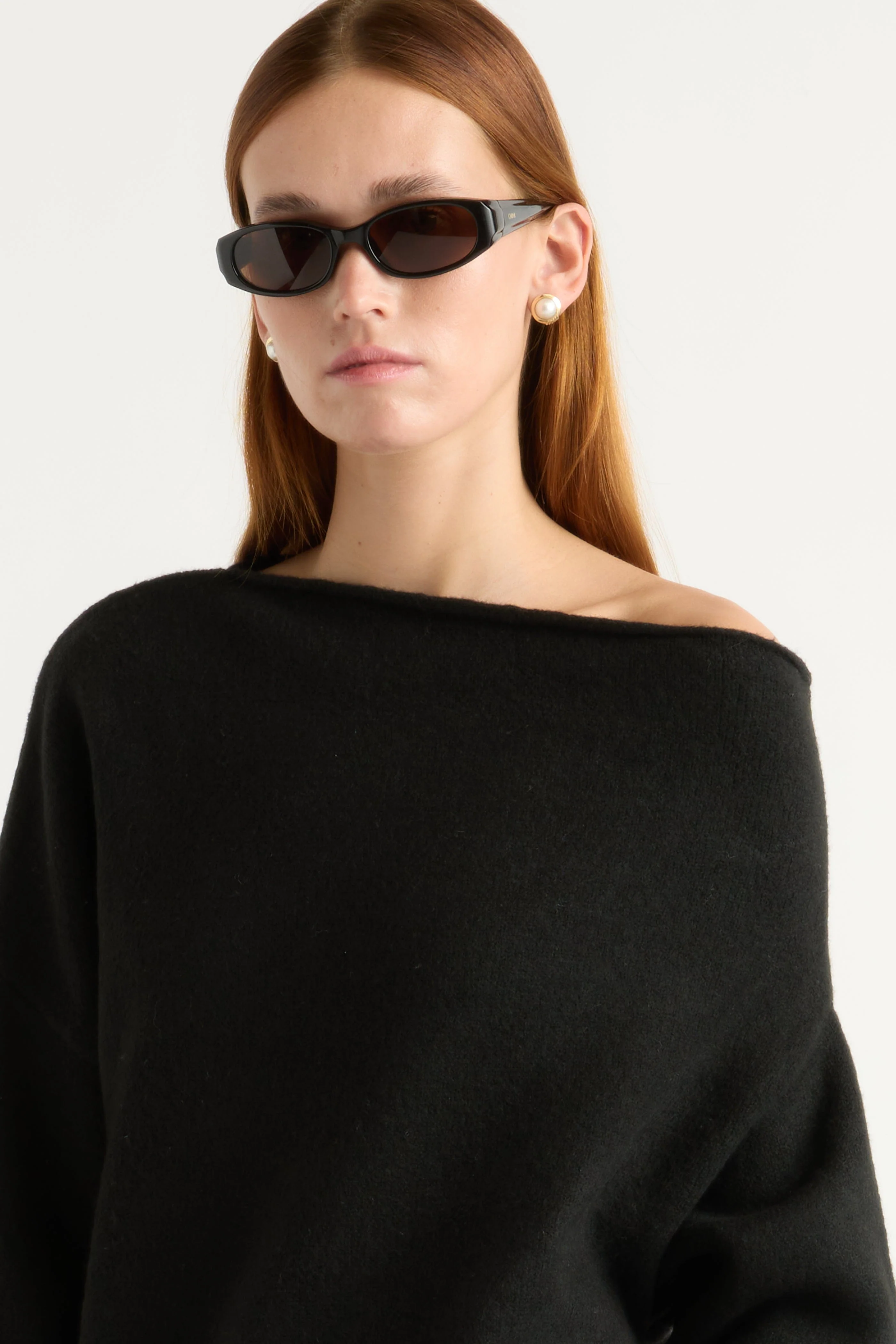 Iris Off-Shoulder Sweater - Image 4