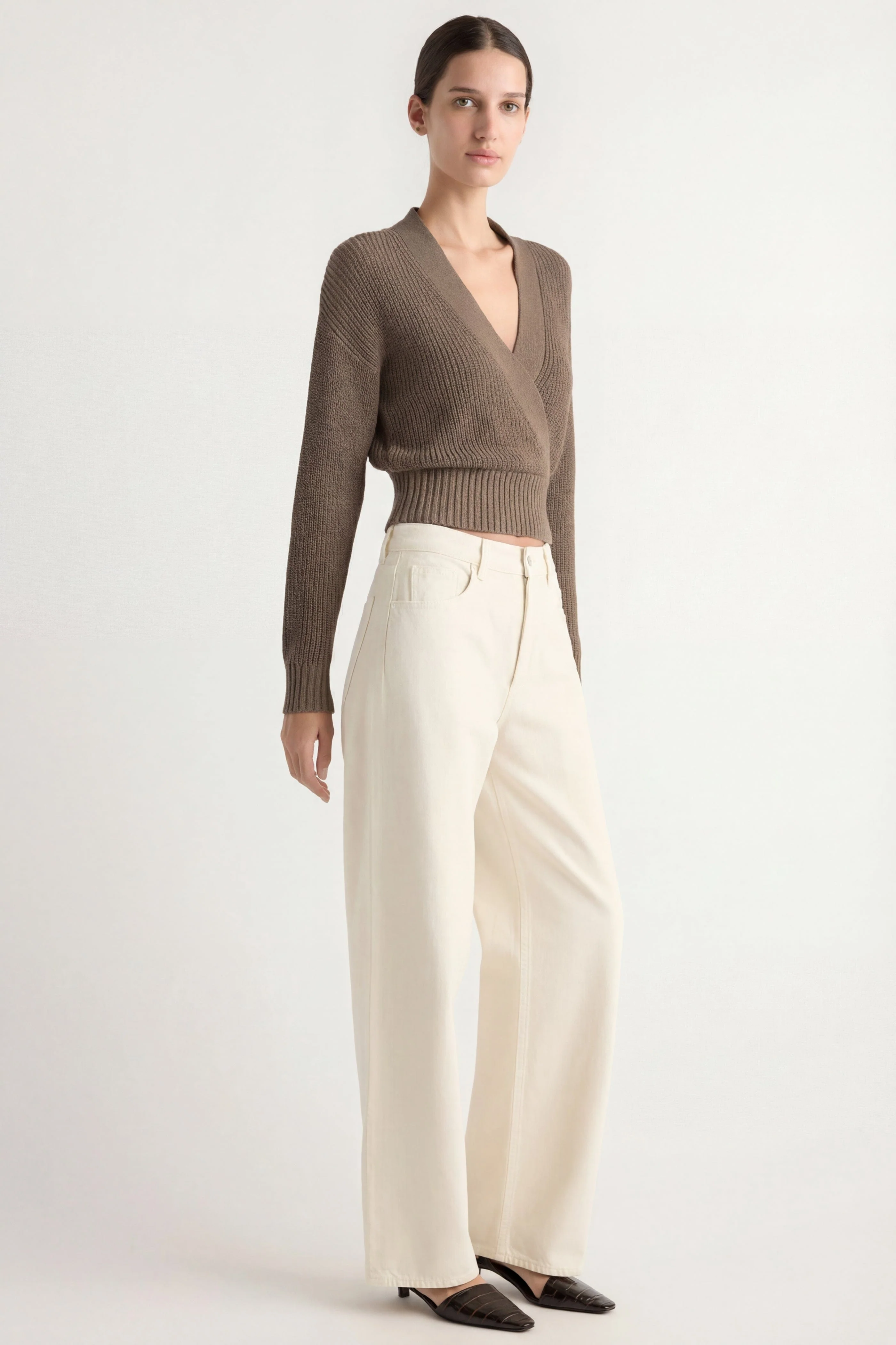 Maren Cropped V-Neck Sweater - Image 4
