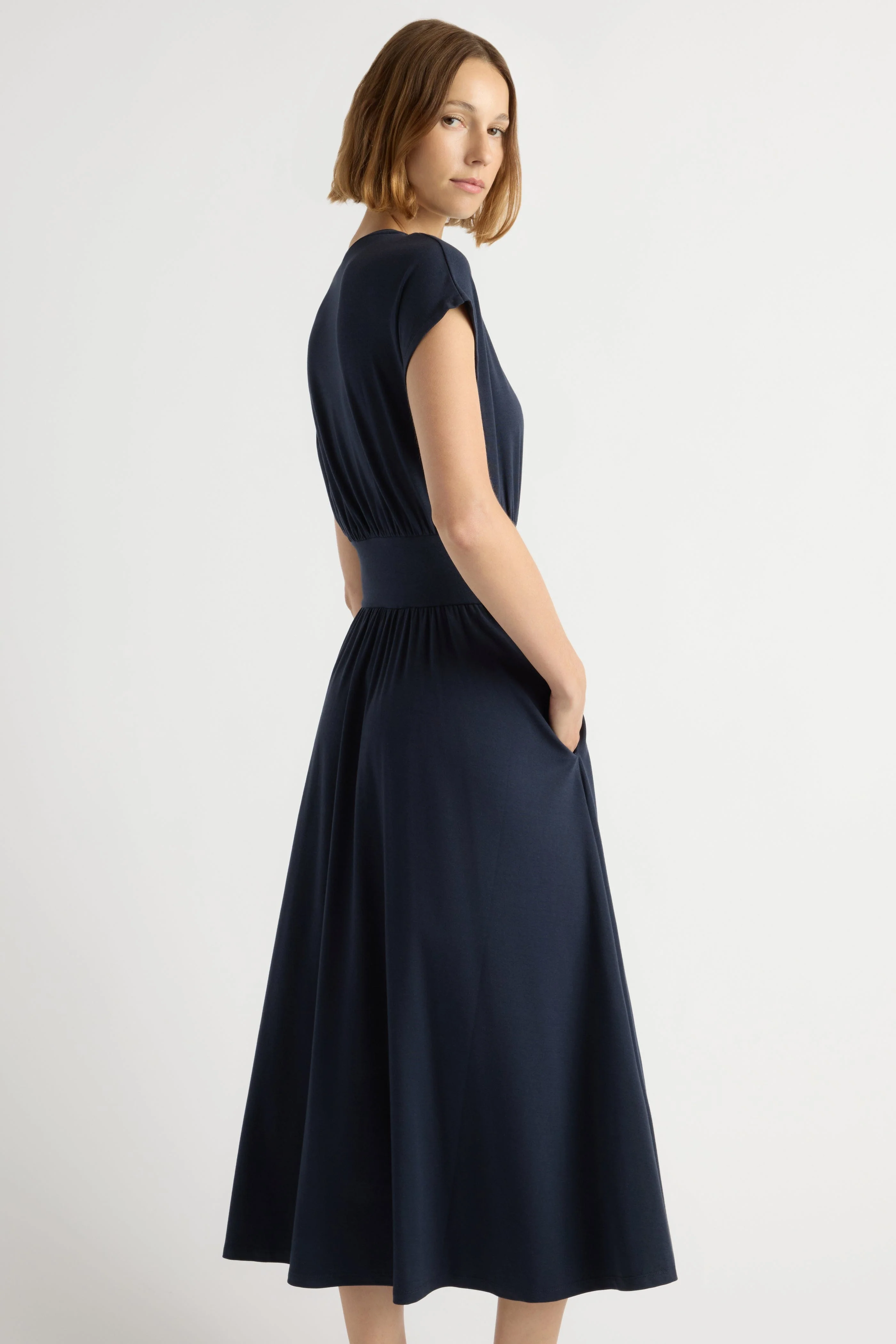 Prima Jersey Midi Dress - Image 7