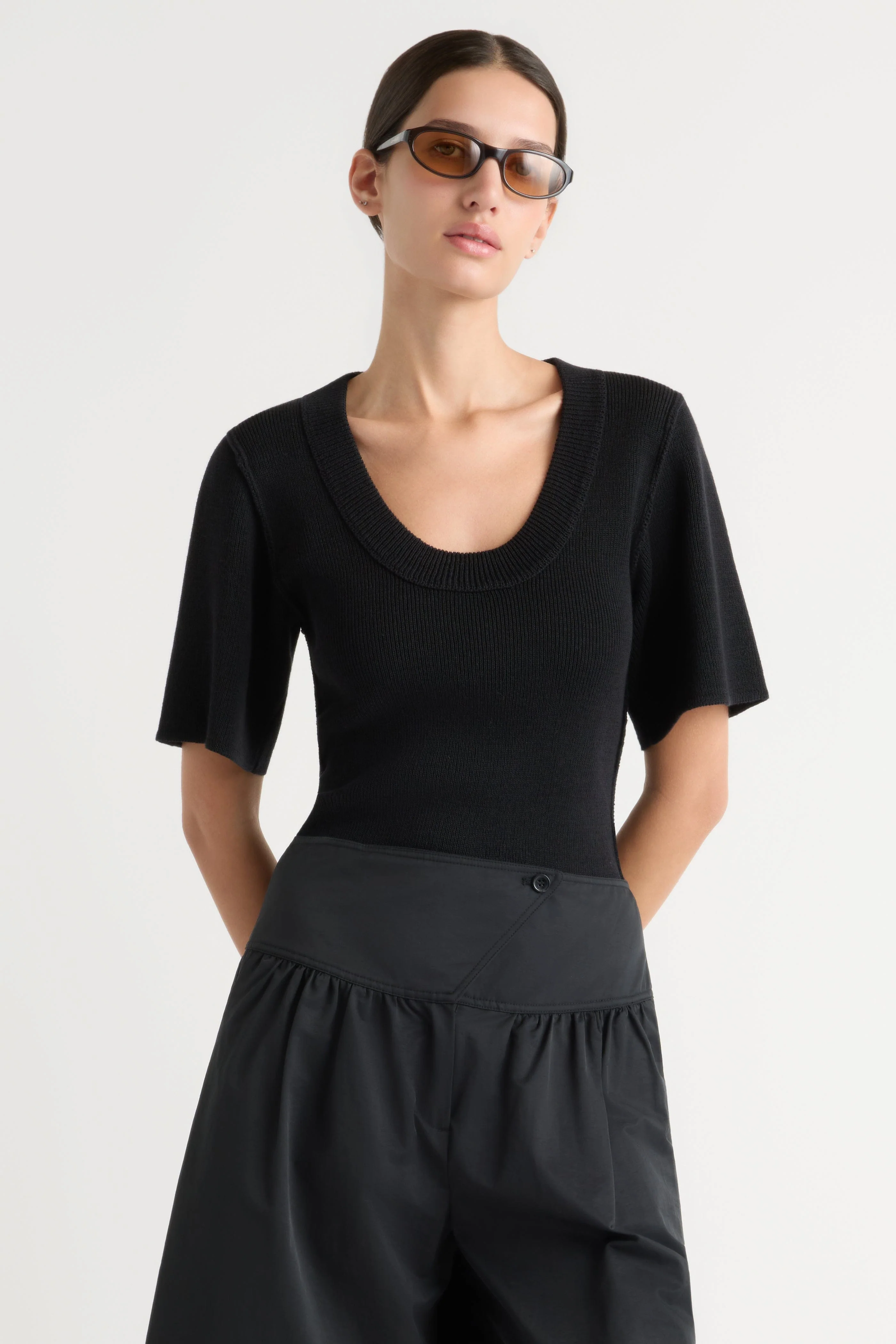 Reina Sculpted Scoop-Neck Knit Top - Image 2